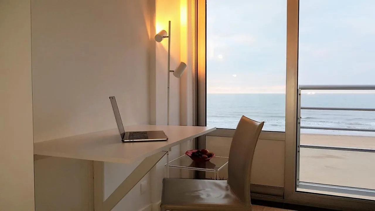 Appartement Met Zeezicht - De Loft Ostend Apartment